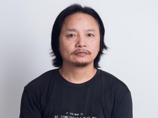 李翔（國(guó)瓷紅葉畫院高級(jí)畫師）